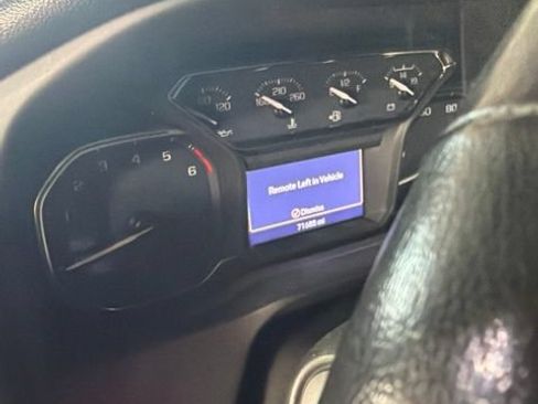 Used 2020 GMC Sierra 1500 Elevation w/ Elevation Value Package AWD/4WD image 11