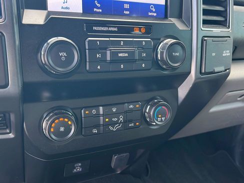 Used 2021 Ford F350 XLT AWD/4WD image 25