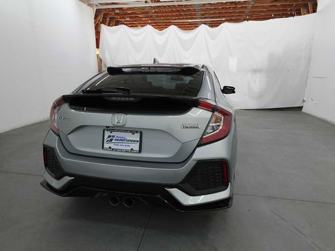 Used 2019 Honda Civic Sport Touring image 5