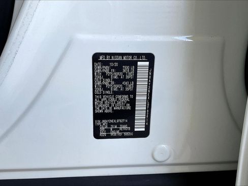 Used 2020 Nissan Armada Platinum w/ Captain's Chairs Package image 19