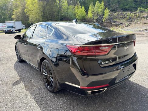 Used 2018 Kia Cadenza Premium FWD image 5
