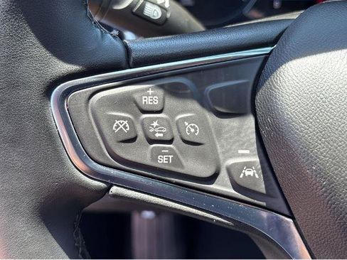 Used 2023 Chevrolet Equinox LT FWD image 20