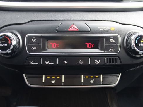 Used 2020 Kia Sorento EX AWD/4WD image 29