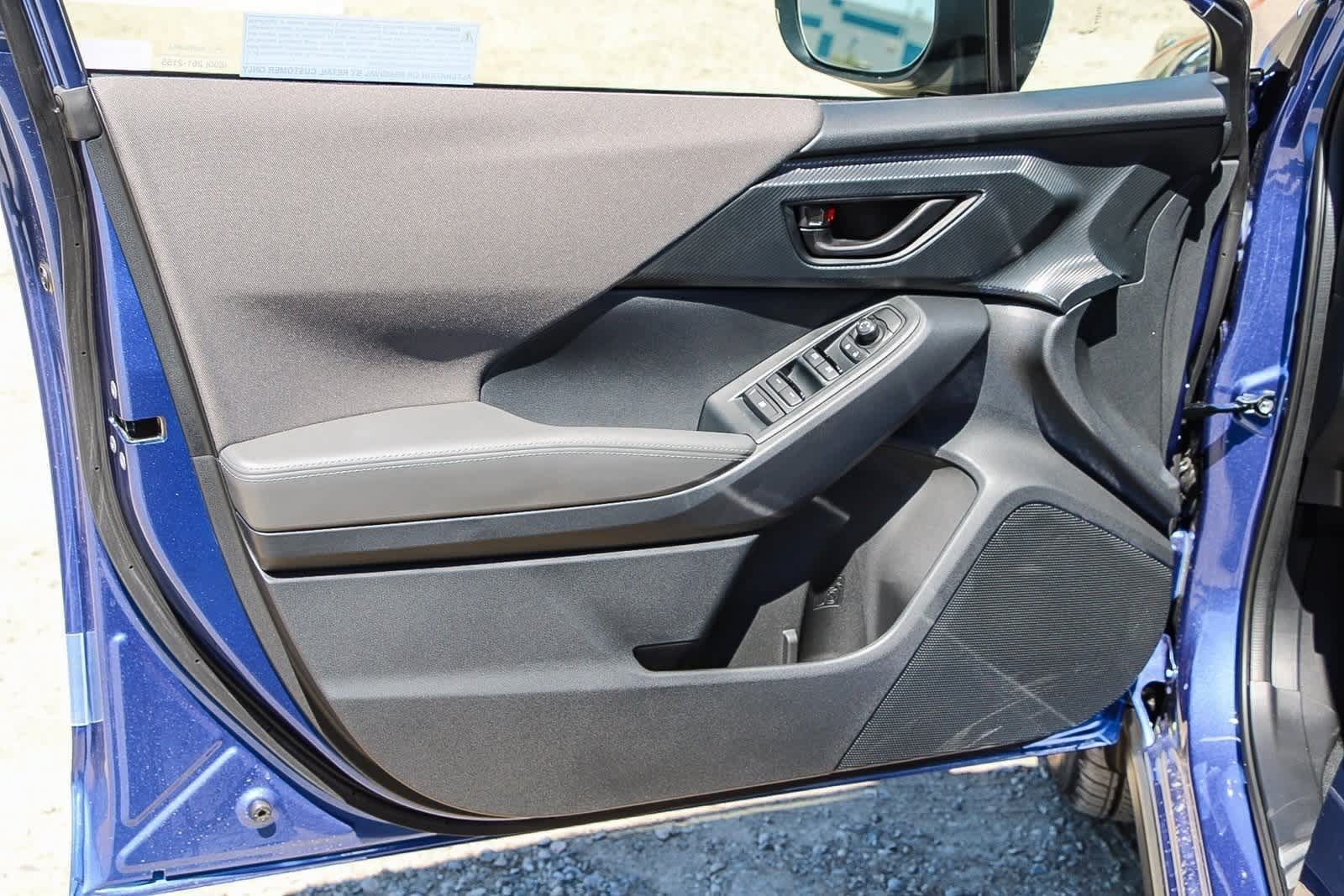 Certified 2025 Subaru Crosstrek 2.5i Premium AWD/4WD image 15