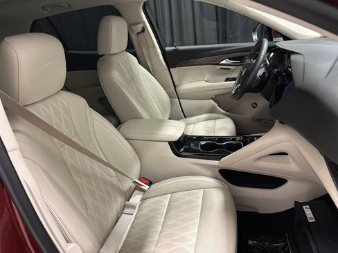 Used 2021 Buick Envision Avenir AWD/4WD image 33