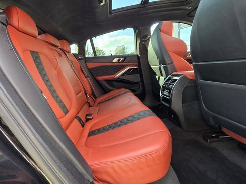 Used 2022 BMW X6 M Base w/ Competition Package image 17
