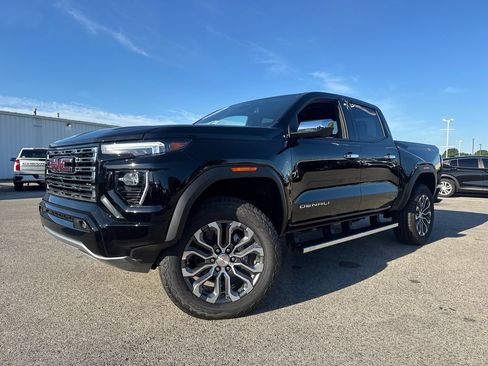 New 2026 GMC Canyon Denali AWD/4WD image 1