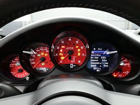 Certified 2018 Porsche 911 Targa 4 GTS image 9