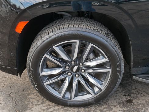 Used 2021 Cadillac Escalade ESV Sport Platinum image 7