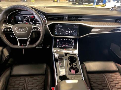 Used 2024 Audi RS 7 Performance w/ Black Optic Package image 15