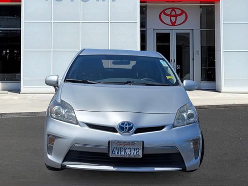 Used 2012 Toyota Prius Prime Plug-In Hybrid FWD image 2