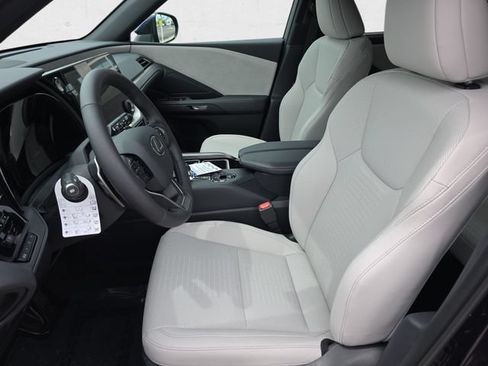 New 2026 Lexus TX 350 AWD image 17