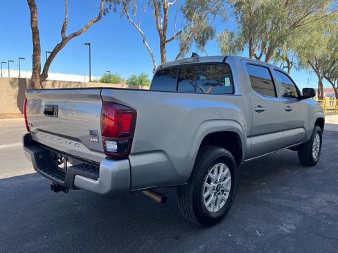 Used 2021 Toyota Tacoma SR image 5