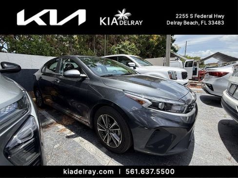 Certified 2023 Kia Forte LXS w/ LXS Technology Package FWD image 1