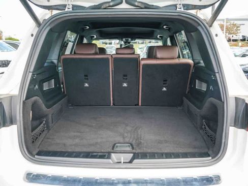 Used 2022 Mercedes-Benz GLB 250 image 25