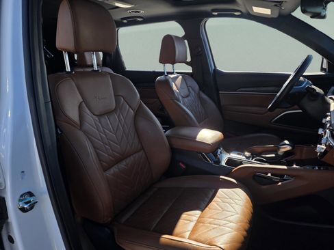 Used 2024 Kia Telluride EX X-Line image 27