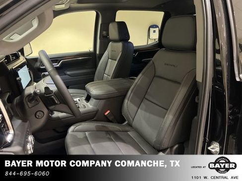 Used 2025 GMC Sierra 1500 Denali AWD/4WD image 19