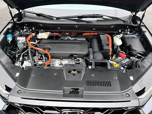 Used 2026 Honda CR-V Sport Touring image 9