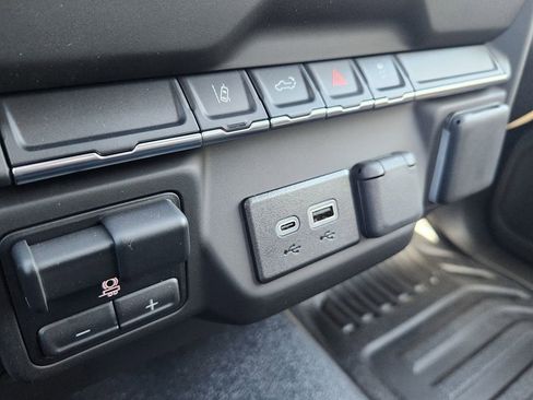 New 2025 GMC Sierra 2500 Pro w/ Convenience Package image 16