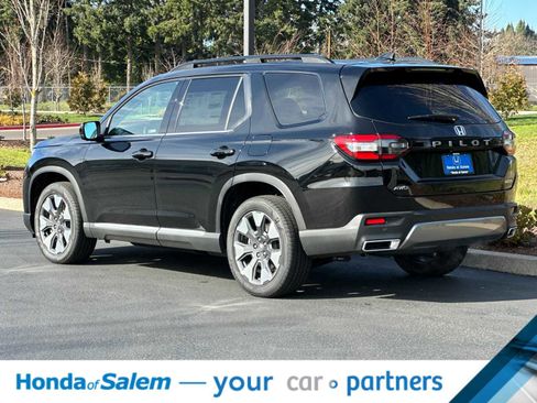 New 2026 Honda Pilot Touring image 6