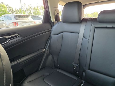 New 2026 Kia Sportage EX FWD image 12