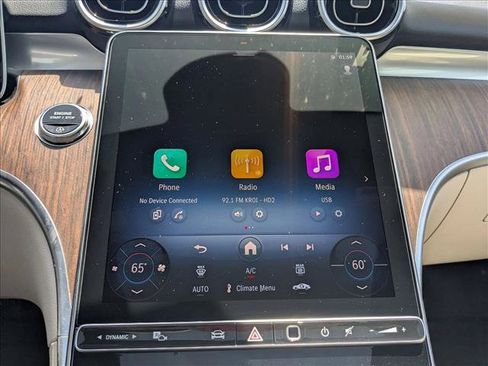 Used 2025 Mercedes-Benz C 300 Sedan image 13