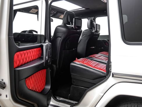 Used 2015 Mercedes-Benz G 63 AMG 4MATIC w/ PA6 Package image 40