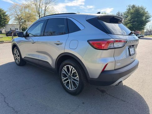 Used 2021 Ford Escape SEL image 5