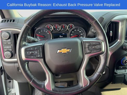 Used 2021 Chevrolet Silverado 1500 LT AWD/4WD image 10
