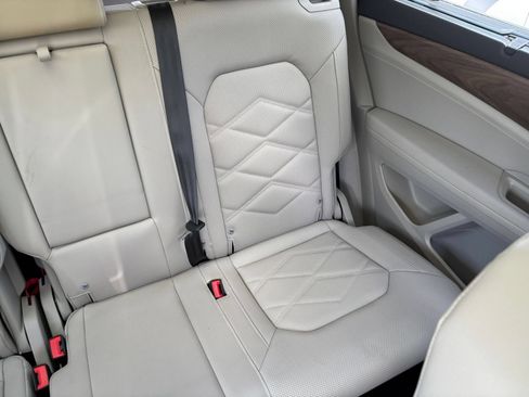 Used 2026 Volkswagen Atlas SE FWD image 39