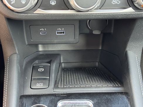 Used 2023 Nissan Kicks SV image 23