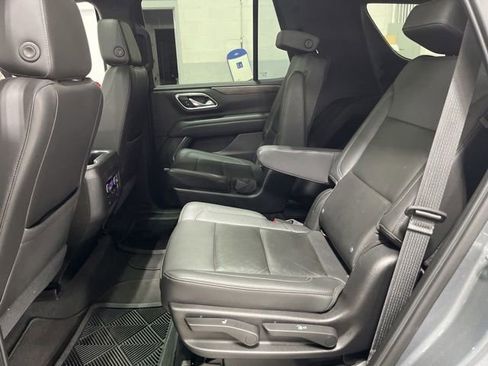 Used 2021 Chevrolet Tahoe Z71 w/ Z71 Signature Package AWD/4WD image 50
