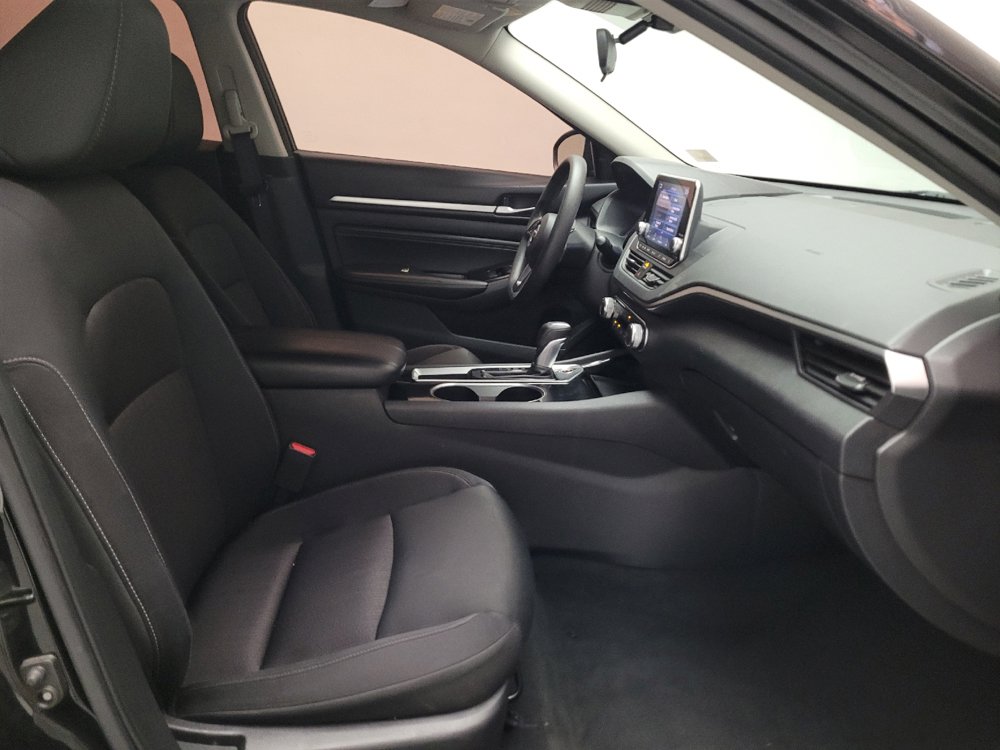 Used 2021 Nissan Altima 2.5 SV FWD image 21