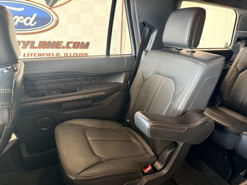 Used 2023 Ford Expedition Platinum image 23