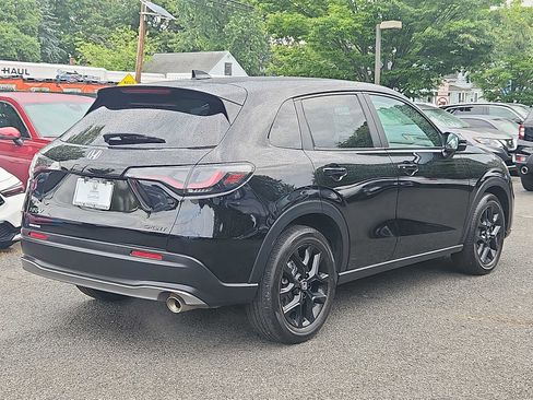 Certified 2024 Honda HR-V Sport image 6
