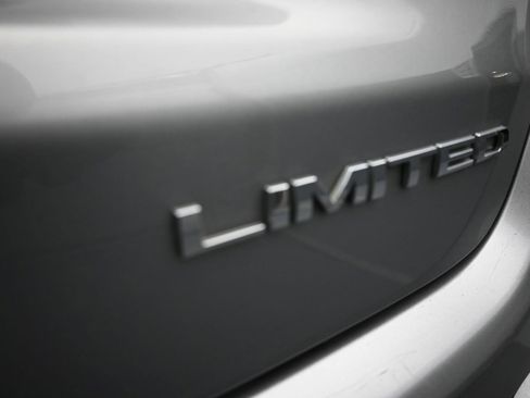 Used 2021 Jeep Compass Limited AWD/4WD image 30