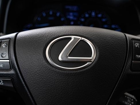 Used 2014 Lexus LS 460 AWD w/ Comfort Package image 30