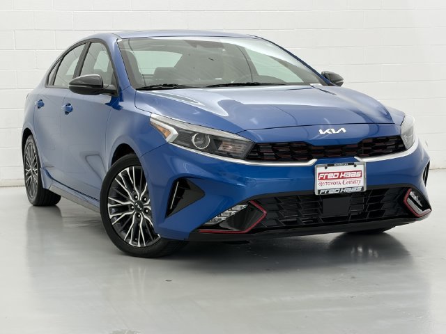 Used 2024 Kia Forte GT-Line w/ GT-Line Premium Package FWD image 2