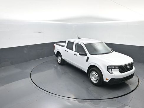 New 2026 Ford Maverick XL image 22