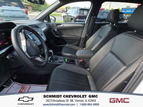 Used 2022 Volkswagen Tiguan SE R-Line AWD/4WD image 13