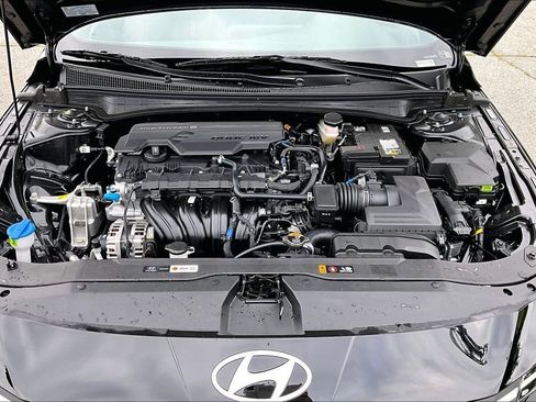 New 2026 Hyundai Elantra Sport FWD image 12
