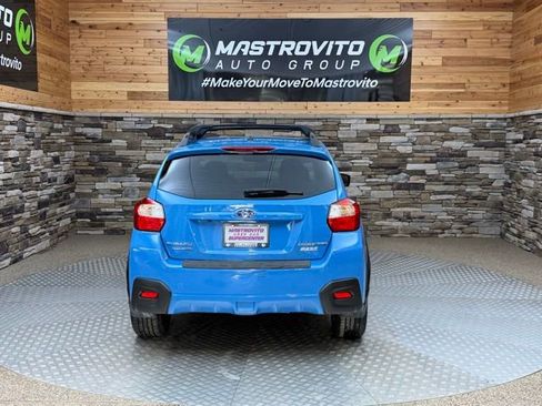 Used 2017 Subaru Crosstrek 2.0i Premium w/ Moonroof Package AWD/4WD image 8