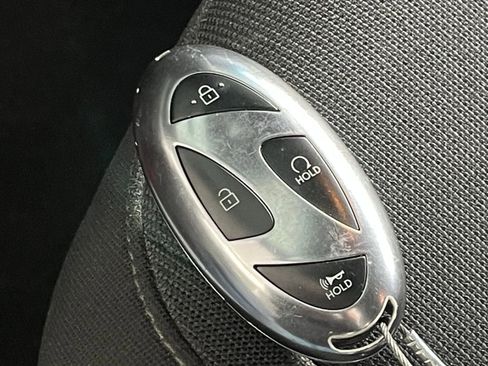 Used 2025 Hyundai Kona SEL image 22