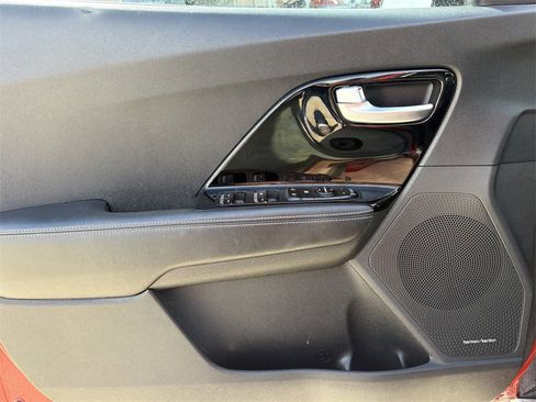 Used 2022 Kia Niro Touring Special Edition image 10