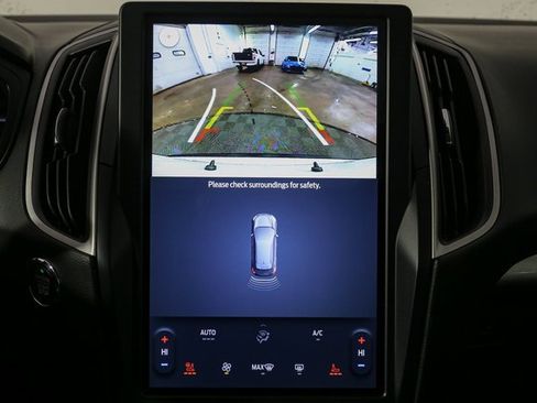 Used 2023 Ford Edge SEL w/ Convenience Package image 25