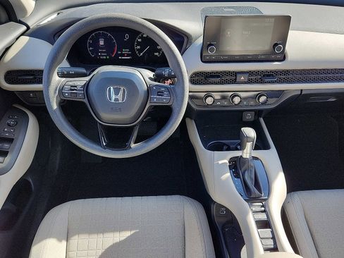 Certified 2023 Honda HR-V LX image 11