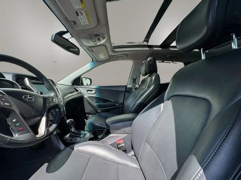 Used 2017 Hyundai Santa Fe Sport FWD image 12