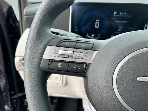 New 2026 Hyundai Tucson Blue SE image 29