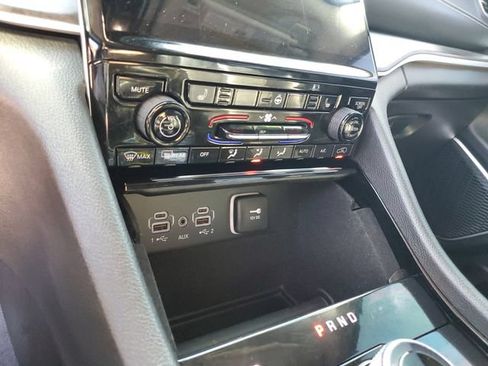 Used 2021 Jeep Grand Cherokee L Limited w/ Trailer Tow Group (B) AWD/4WD image 22