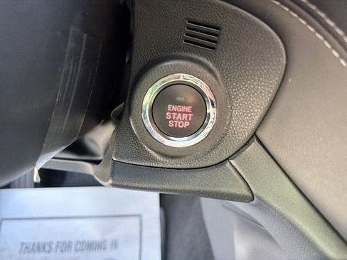 Used 2025 Subaru Outback Limited AWD/4WD image 26